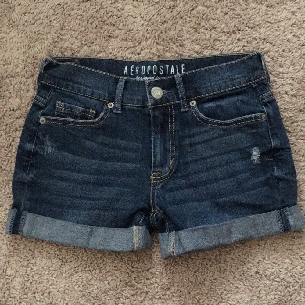 Aéropostale distressed jean shorts size 0
